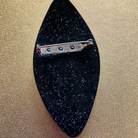 Vintage Hand painted African style wood pin 80’s - Picture 2 of 6